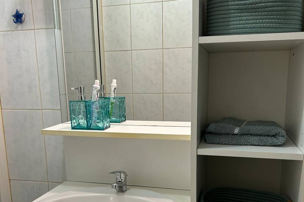 Photo of Bathroom in Mitry-Mory