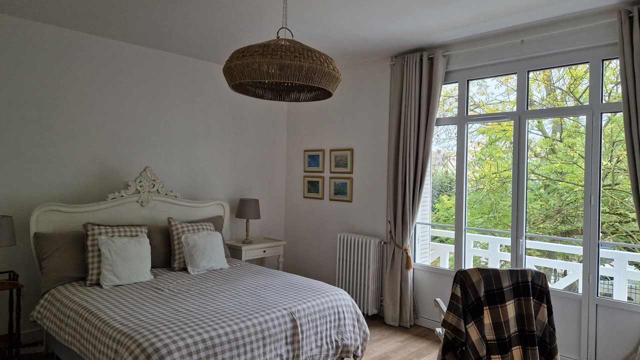 Photo of Bedroom in Thieux