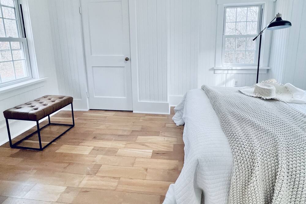 Photo of Bedroom in Hamilton