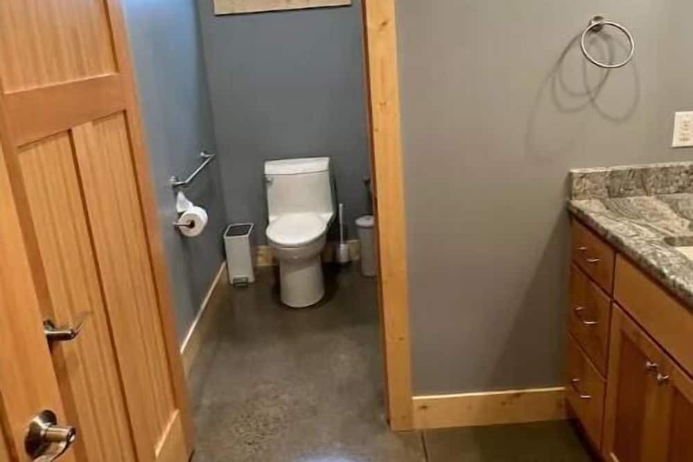 Photo of Bathroom in Pequot Lakes