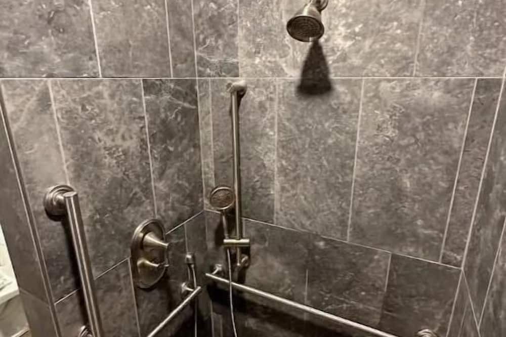 Photo of Bathroom in Pequot Lakes