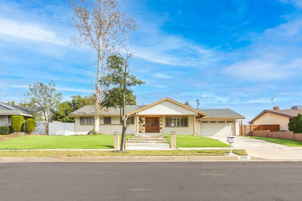 Photo of Outdoor in Northridge
