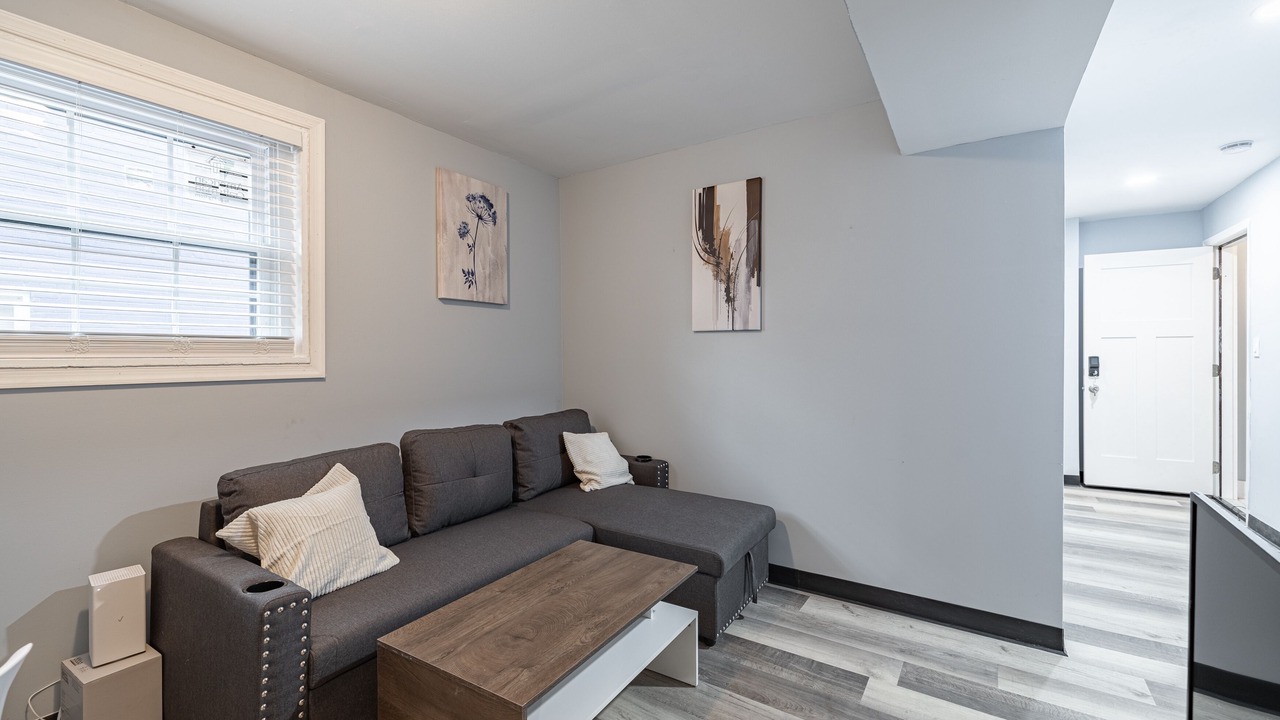 Photo of Livingroom in Anacostia