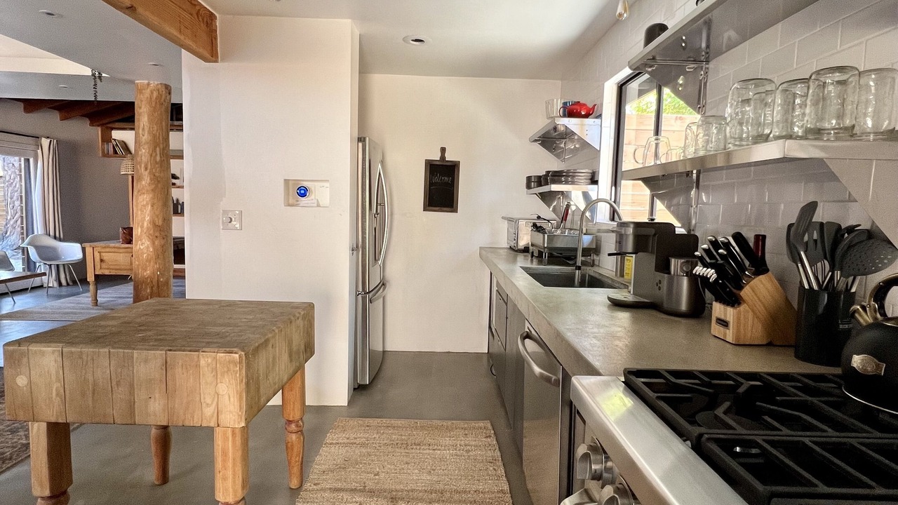 Photo of Kitchen in West Hills