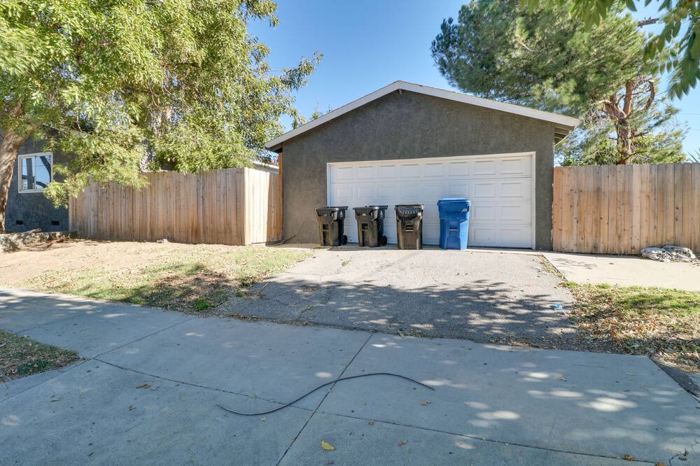 Photo of Others in Northridge