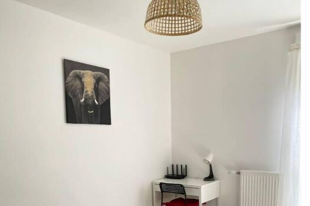 Photo of Bedroom in Noisy-le-Sec