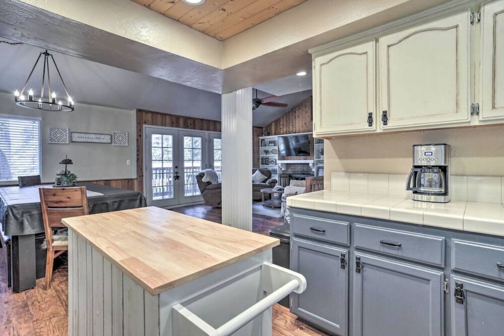 Photo of Others in Arrowhead Villas