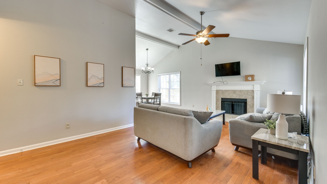 Photo of Livingroom in Mid City South