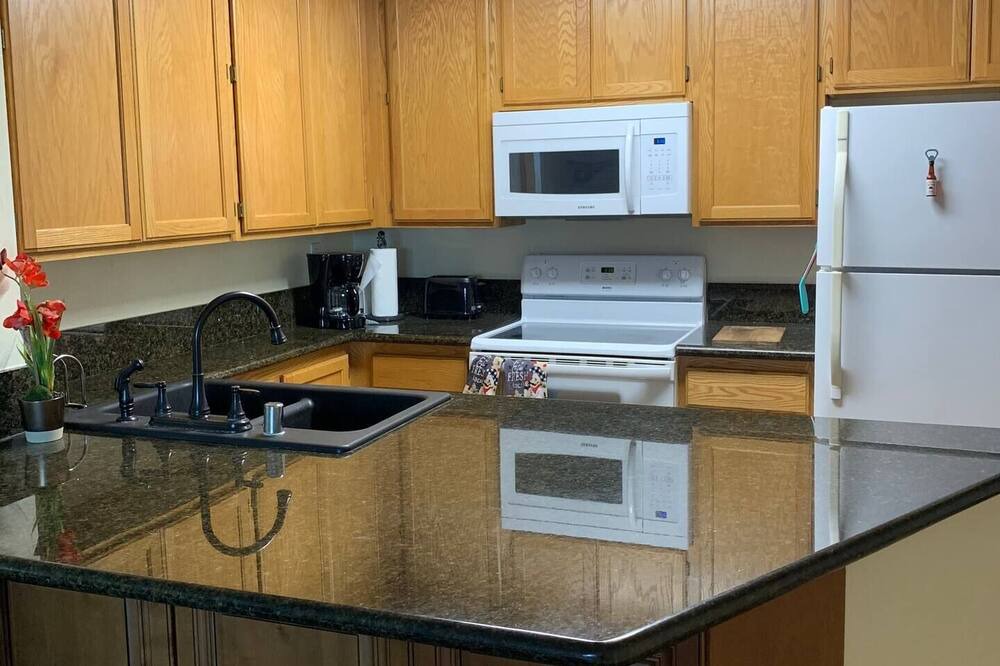 Photo of Kitchen in Hollywood