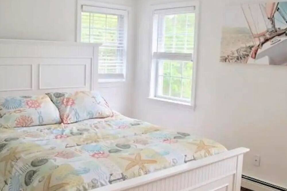 Photo of Bedroom in Sandwich