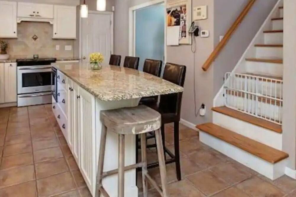 Photo of Kitchen in Sandwich
