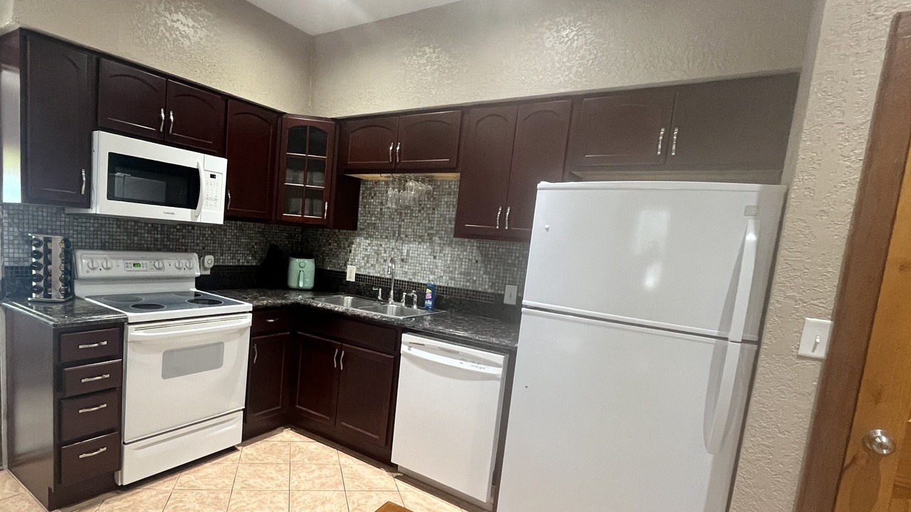 Photo of Kitchen in Corcoran