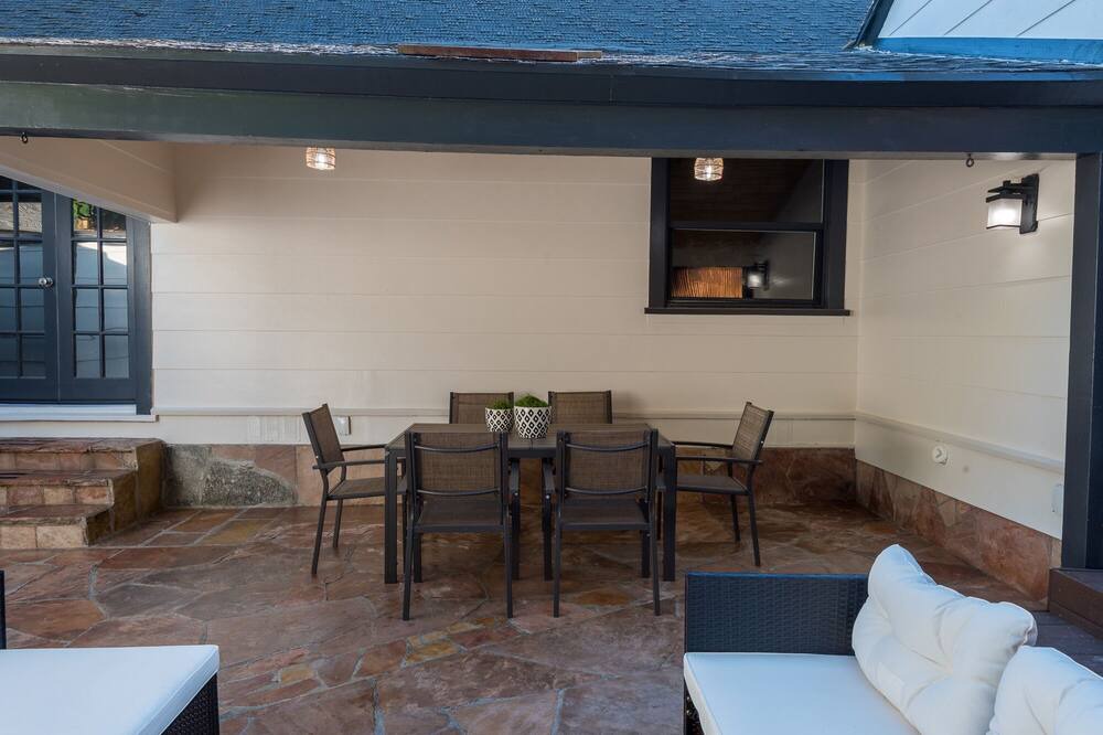 Photo of Outdoor in Beverly Hills