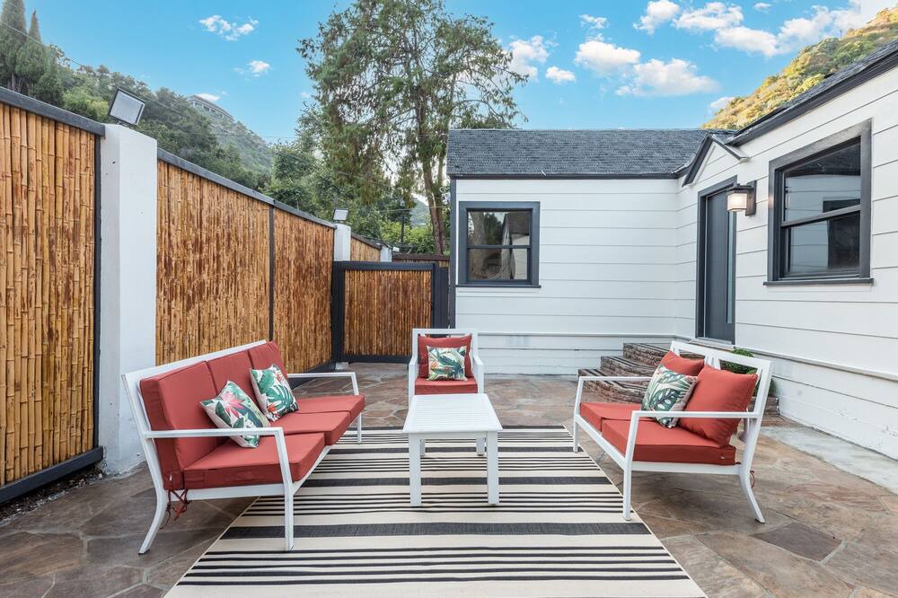 Photo of Patio Balcony in Beverly Hills