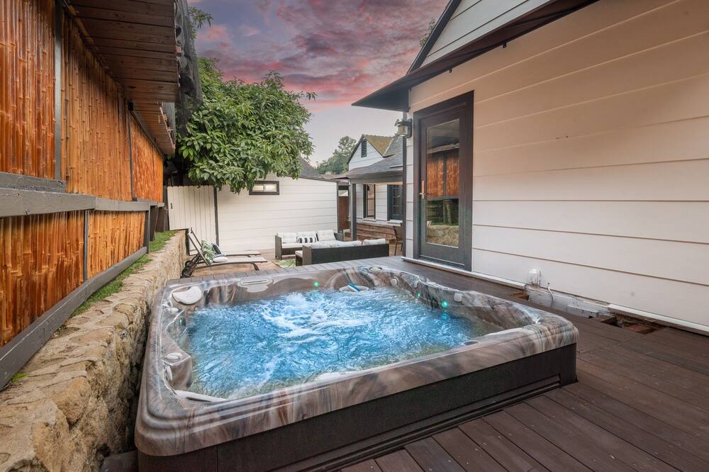Photo of Outdoor in Beverly Hills