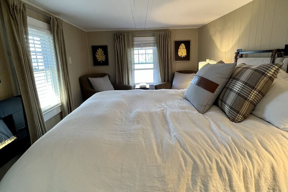 Photo of Bedroom in Becket