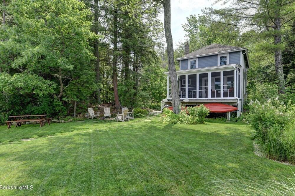 Photo of Outdoor in Becket