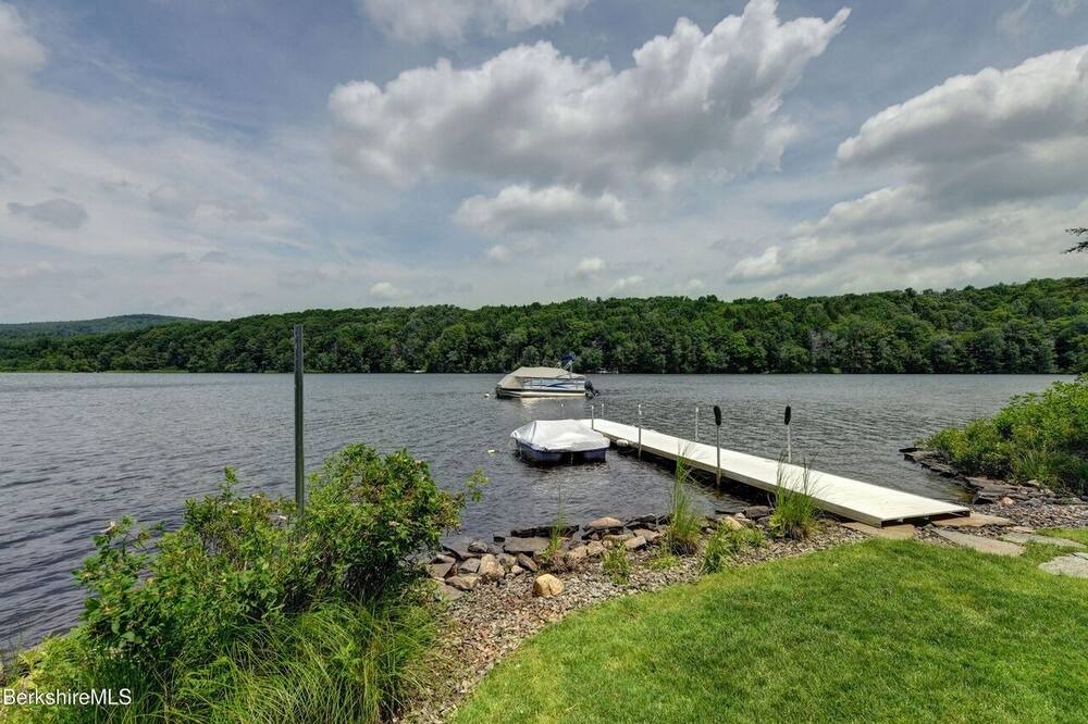 Photo of Outdoor in Becket