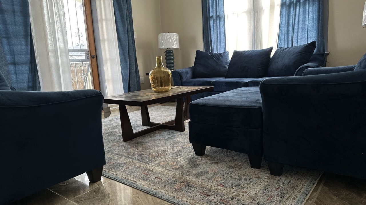 Photo of Livingroom in Uptown Historic District