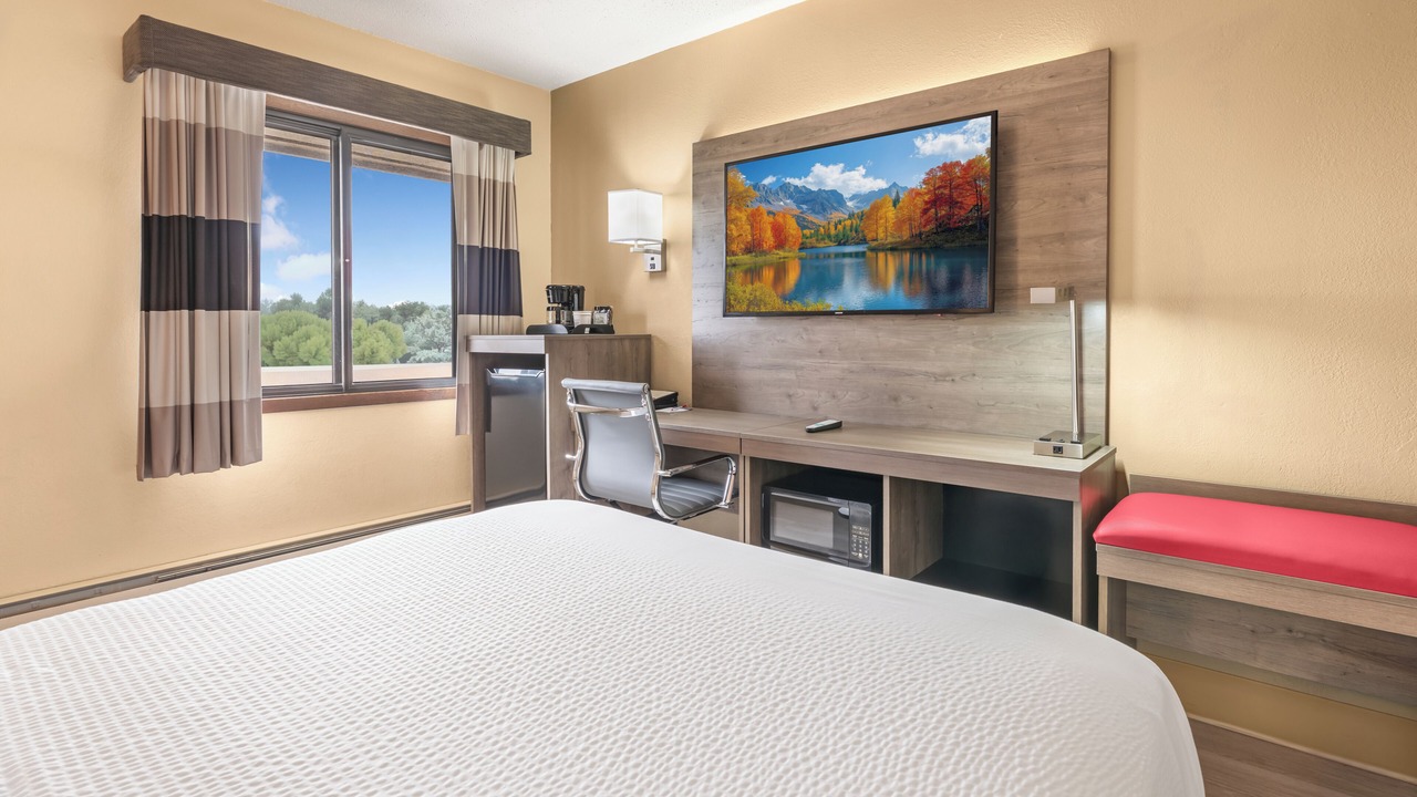 Photo of Bedroom in Golden Valley