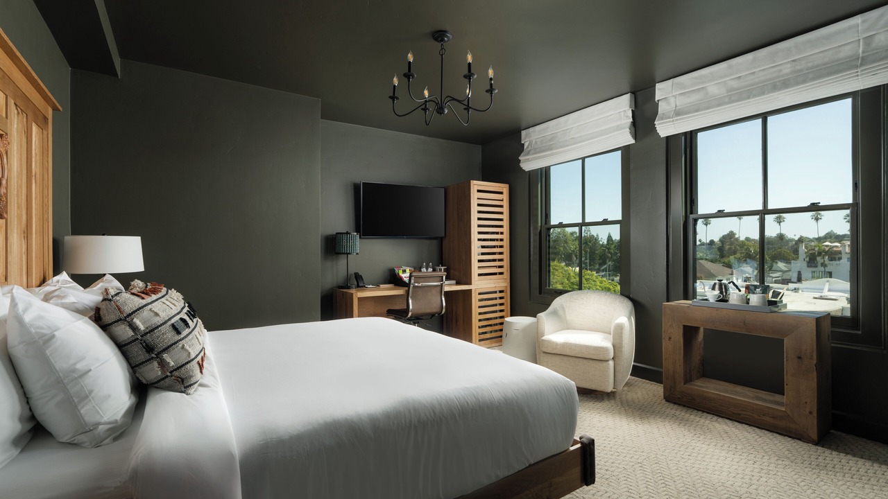 Photo of Bedroom in Lower State