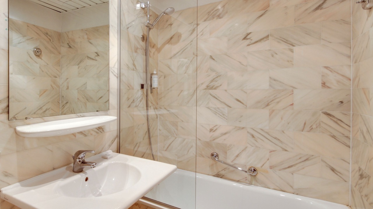 Photo of Bathroom in Notre-Dame-des-Champs