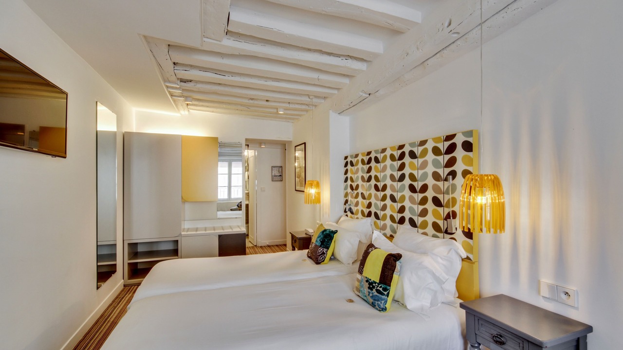 Photo of Bedroom in Notre-Dame-des-Champs