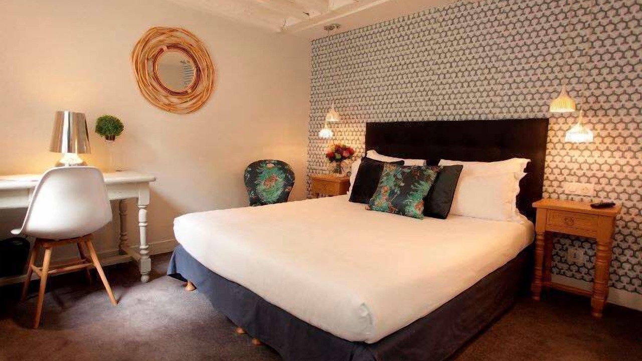 Photo of Bedroom in Notre-Dame-des-Champs