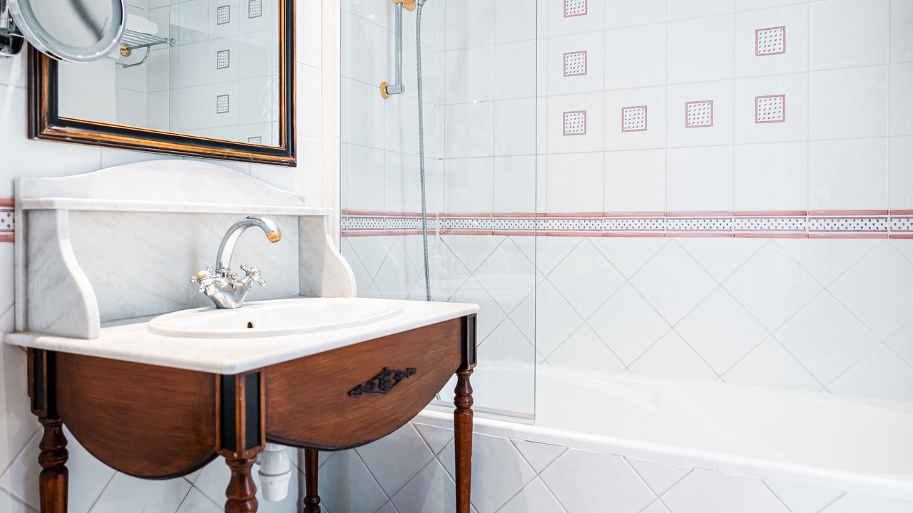 Photo of Bathroom in Batignolles