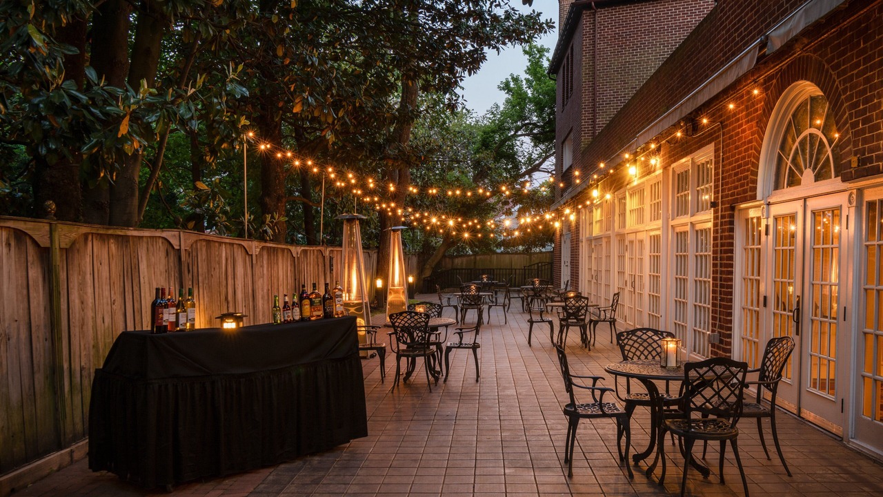 Photo of Patio Balcony in Historic District