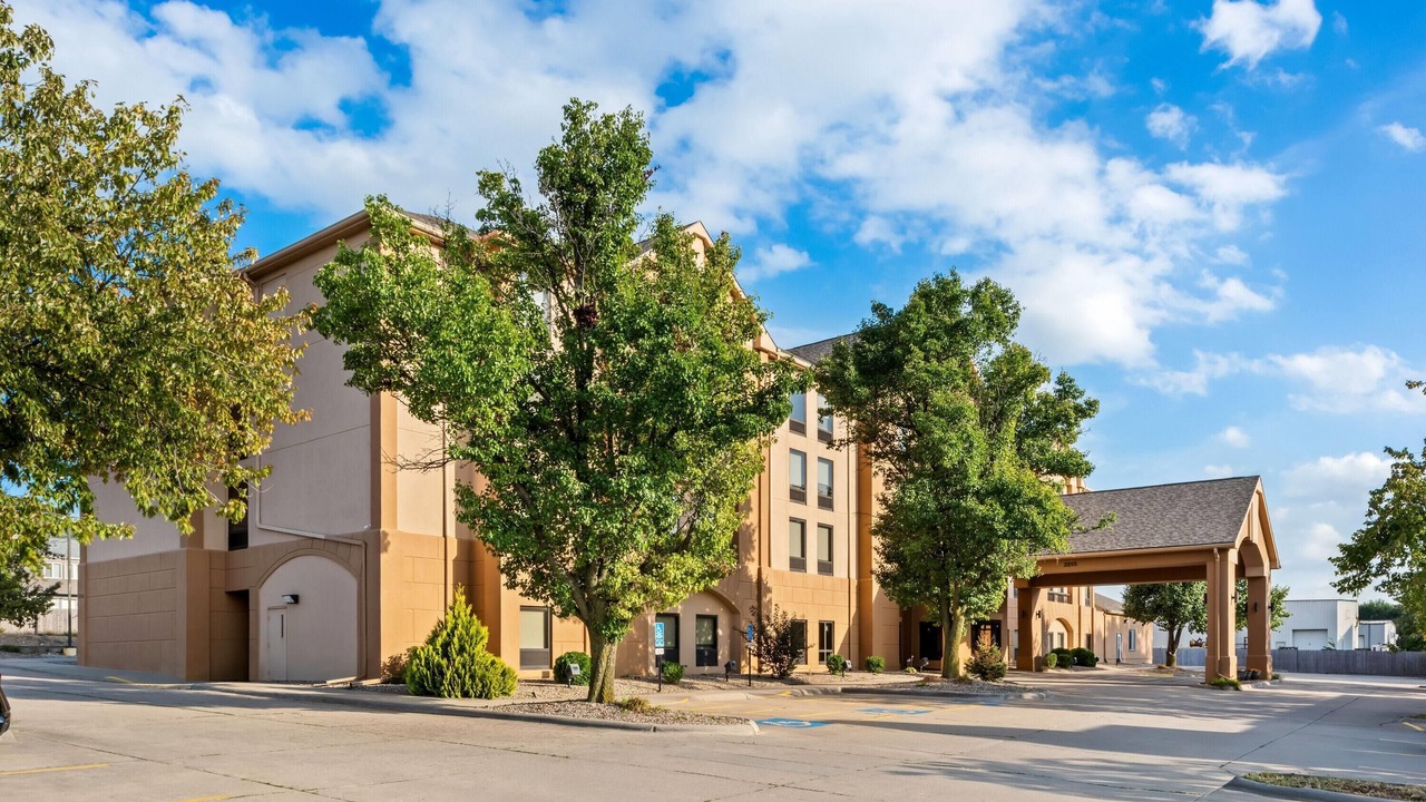 Photo of Outdoor in Cedar Rapids