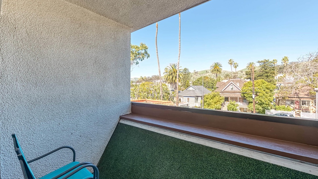 Photo of Patio Balcony in Ventura