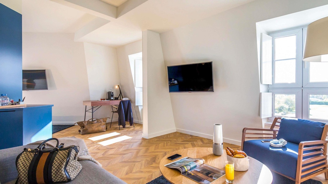Photo of Bedroom in Vineuil-Saint-Firmin