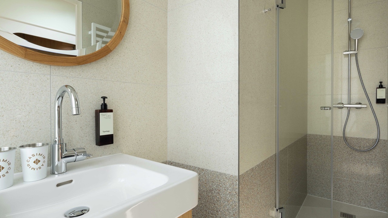 Photo of Bathroom in Quartier de la Plaine-de-Monceaux