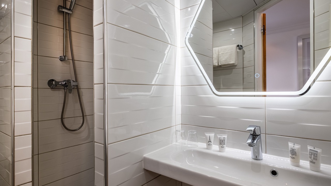 Photo of Bathroom in Quartier de Rochechouart