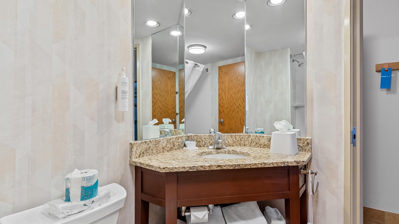 Photo of Bathroom in Canal Park