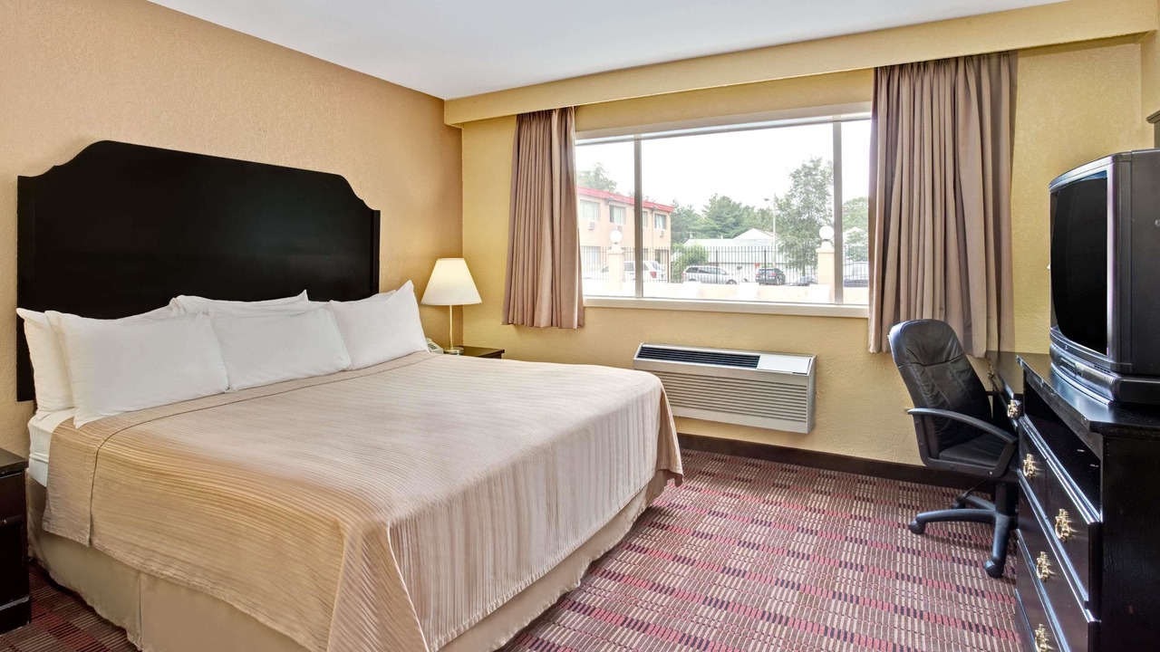 Photo of Bedroom in Pikesville