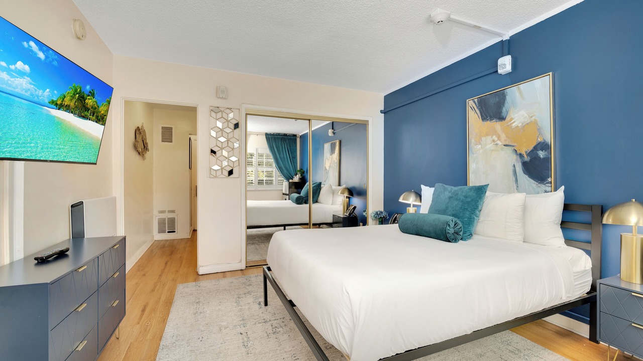 Photo of Bedroom in Hollywood