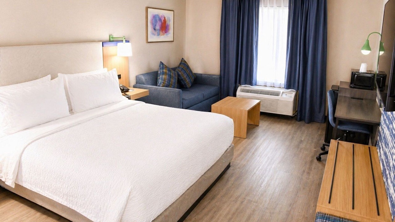 Photo of Bedroom in Glen Burnie