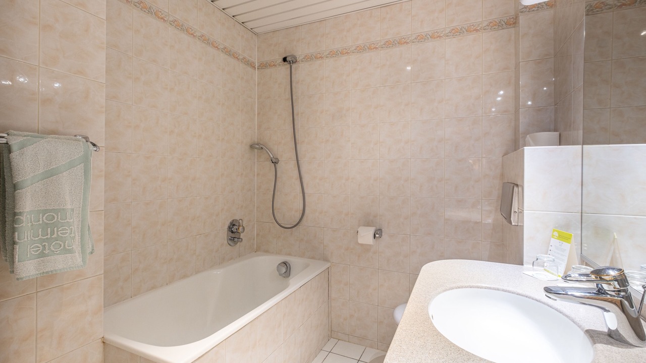Photo of Bathroom in Notre-Dame-des-Champs