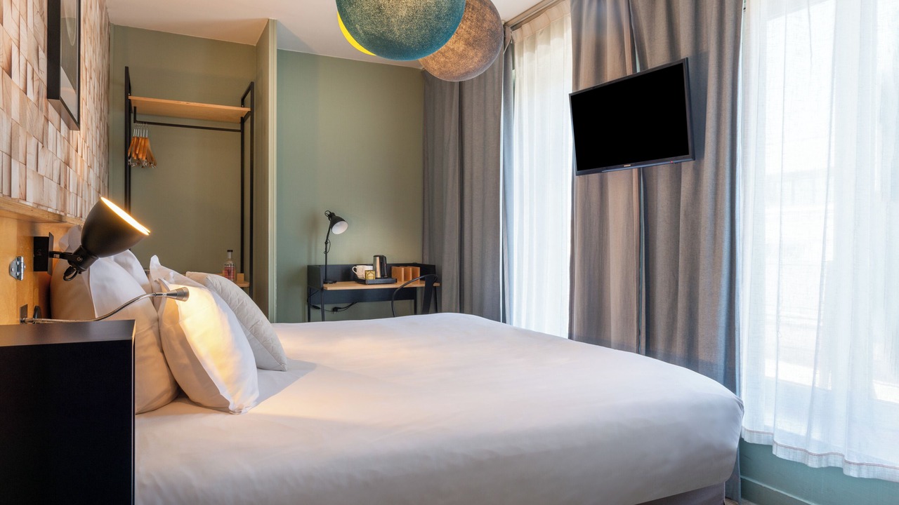 Photo of Bedroom in Issy-les-Moulineaux