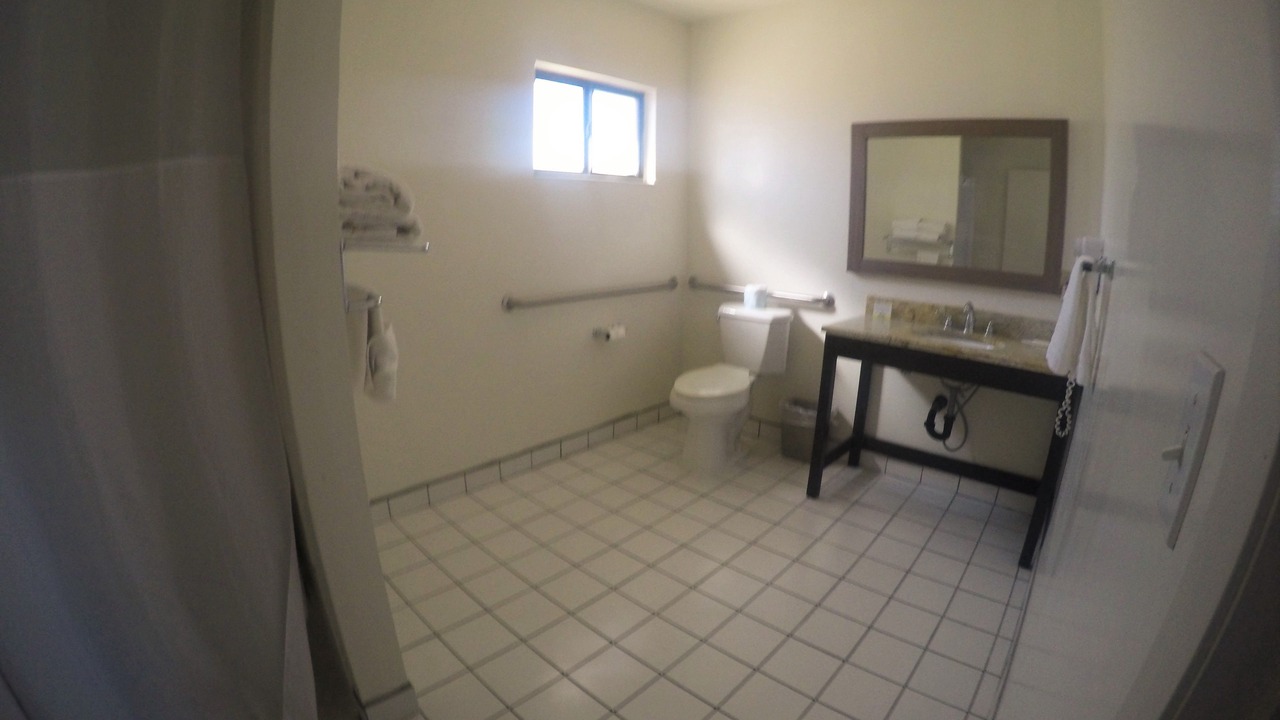 Photo of Bathroom in Blythe