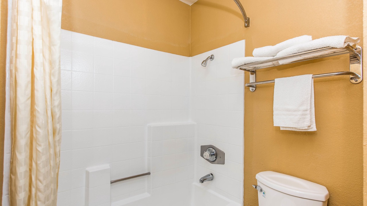 Photo of Bathroom in Santa Fe Springs