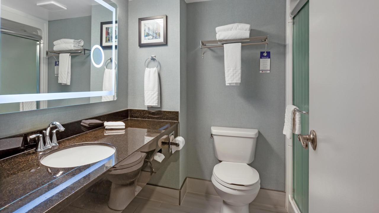 Photo of Bathroom in Cannifton
