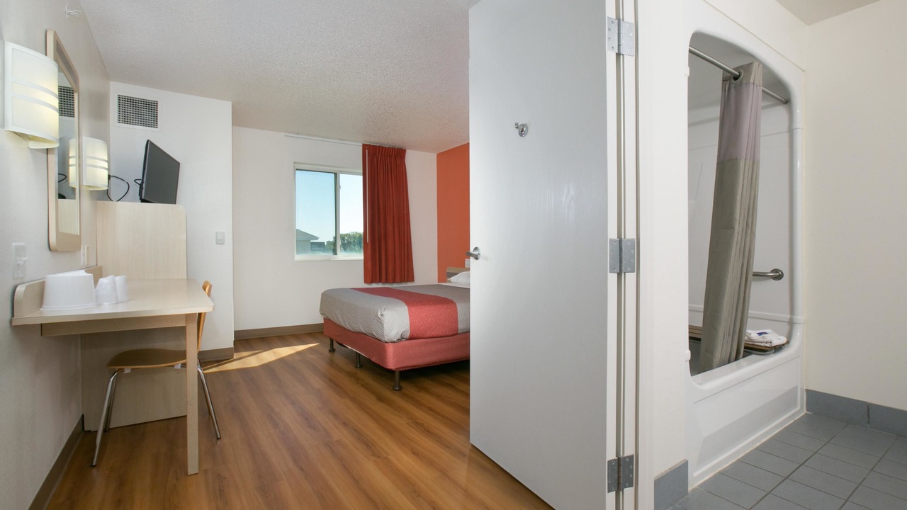 Photo of Bedroom in Brooklyn Center
