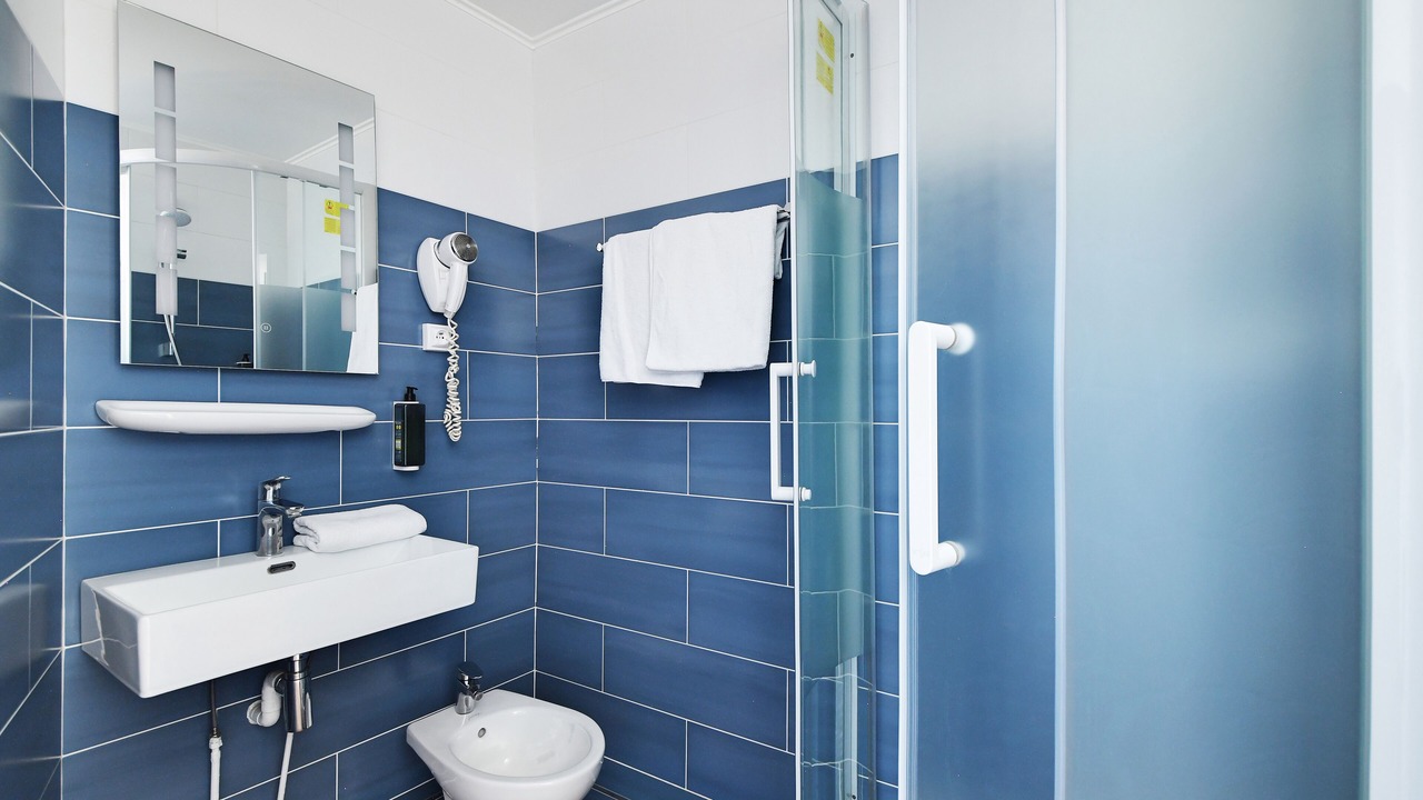 Photo of Bathroom in Quartier de Rochechouart