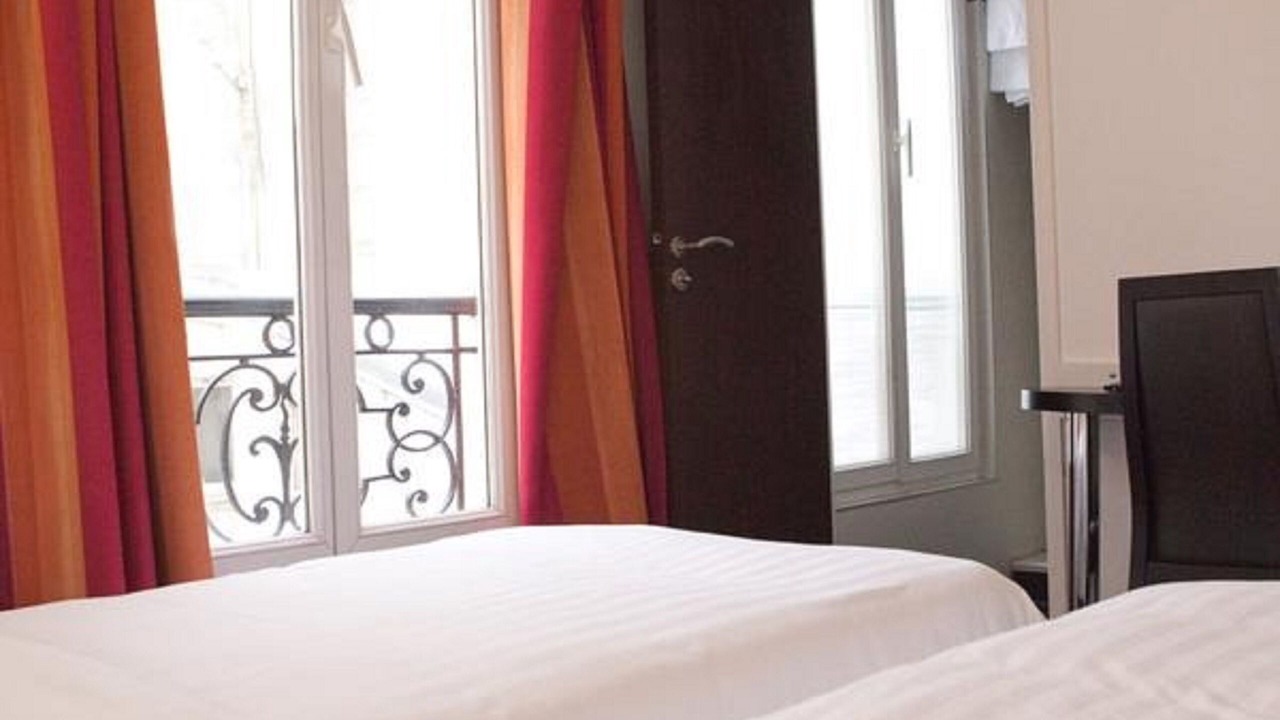 Photo of Bedroom in Batignolles