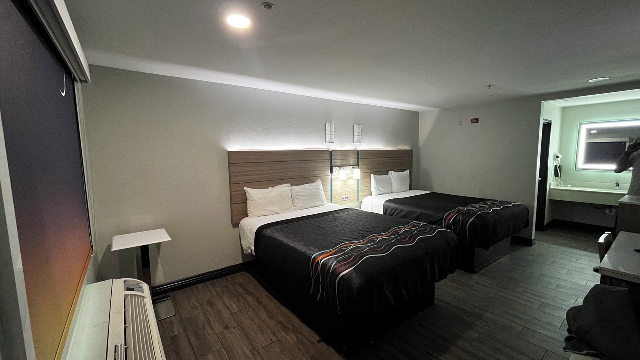 Photo of Bedroom in Harbor