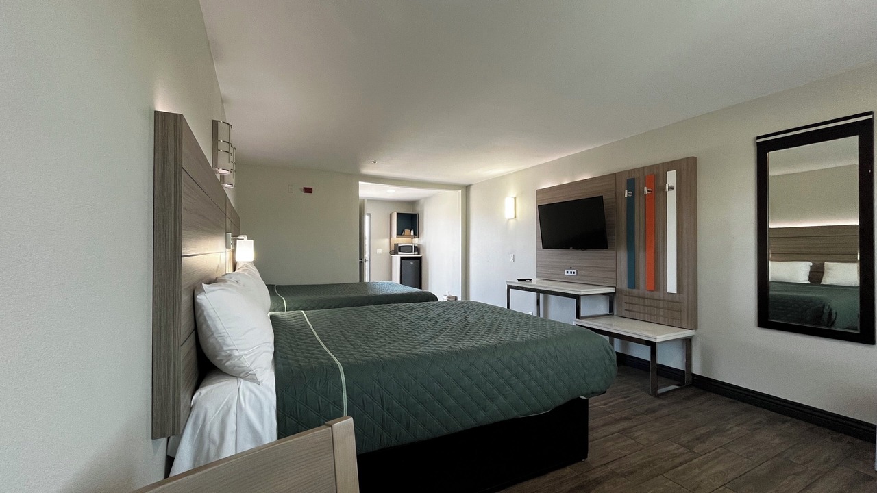 Photo of Bedroom in Harbor