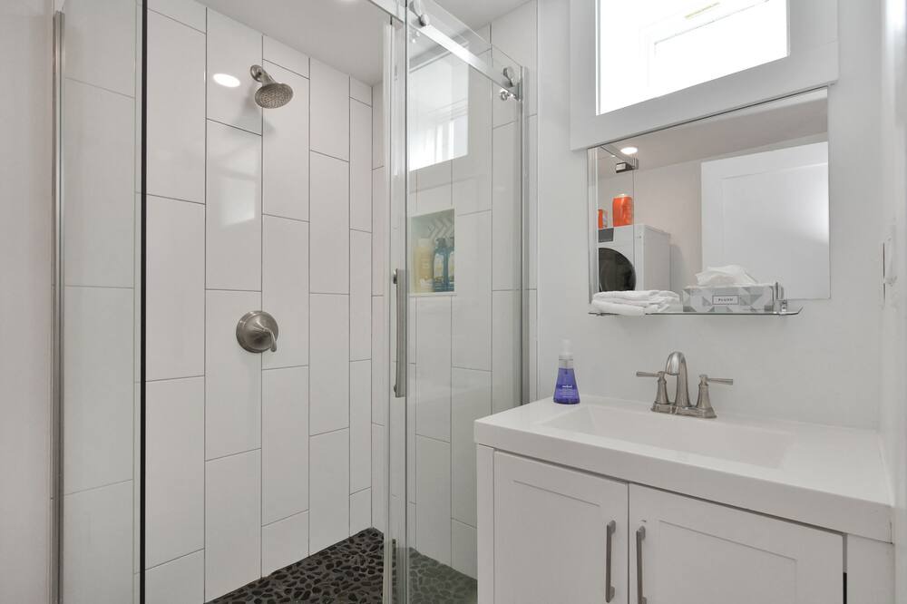 Photo of Bathroom in Winter Hill